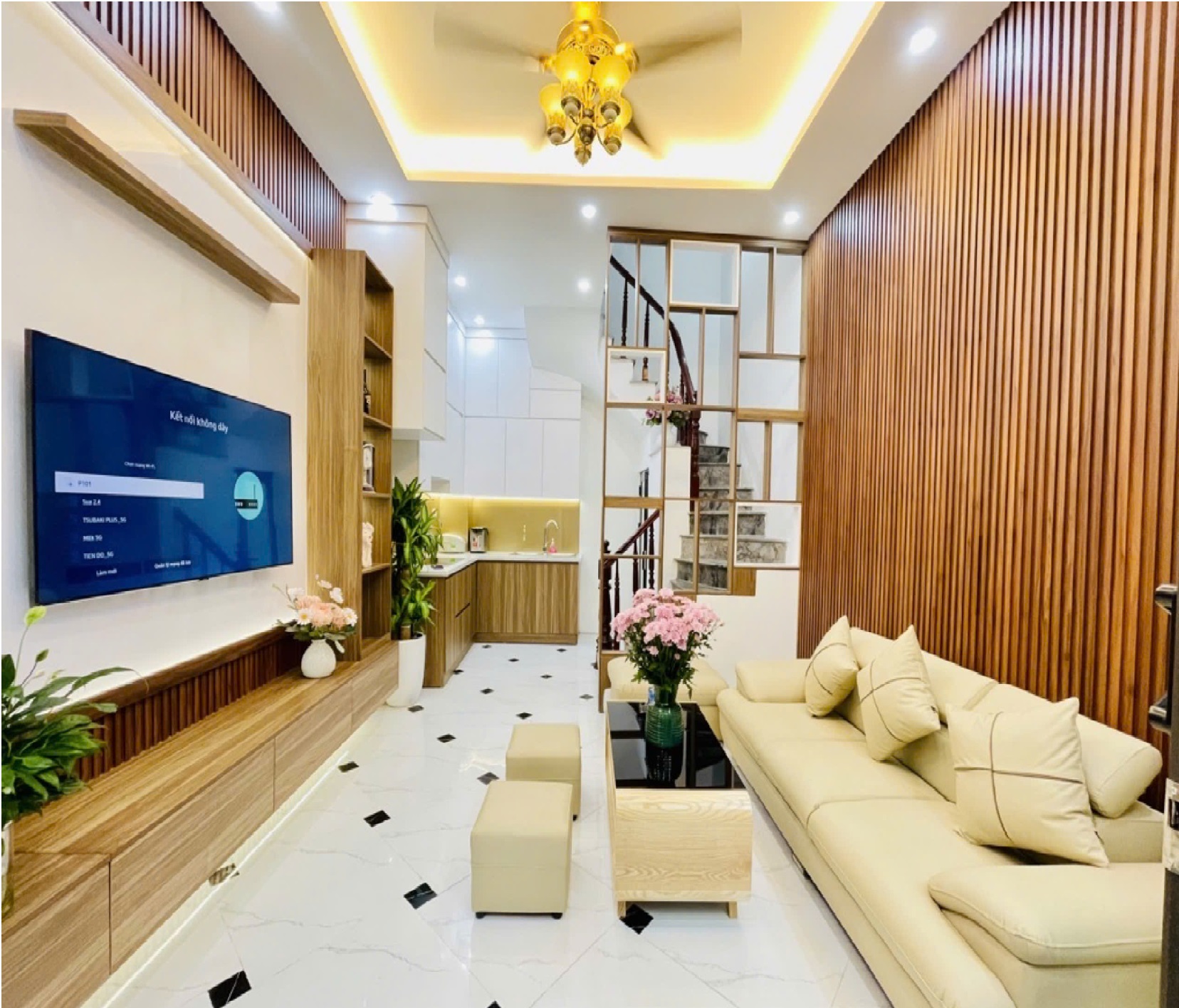 Hoàng Mai DT 35m 5T, Ô tô đỗ cửa tiện ích hồ Đền Lừ, Louis City